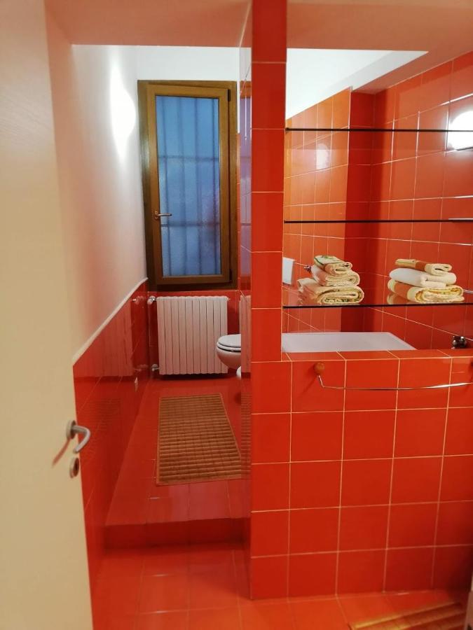Davide & Mary Friendly House Apartamento Novara Exterior foto